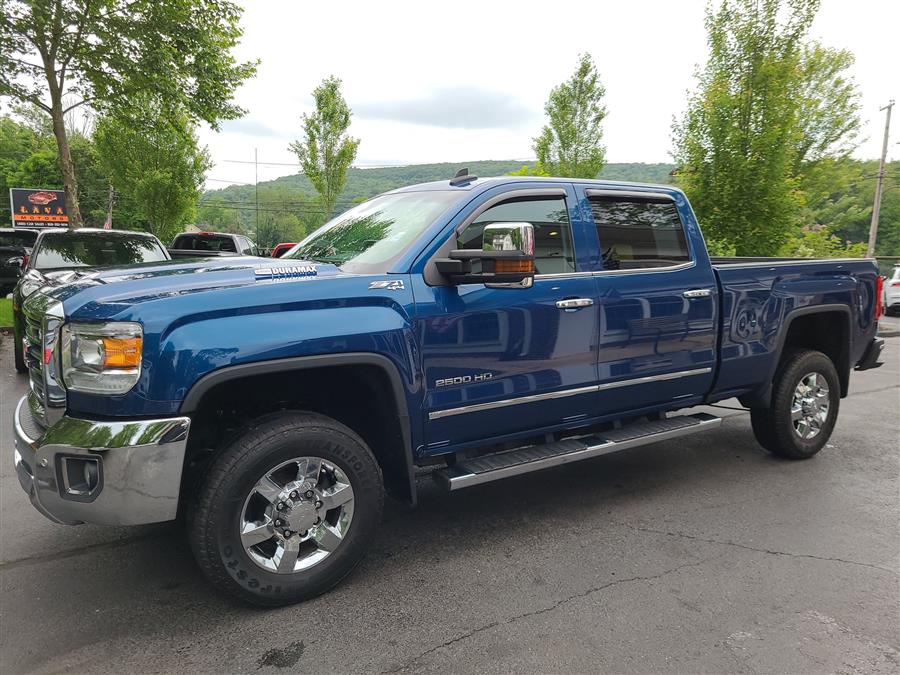 2018 GMC Sierra 2500HD 4WD Crew Cab 153.7" SLT, available for sale in Canton, Connecticut | Lava Motors. Canton, Connecticut 2018 GMC Sierra 2500HD 4WD Crew Cab 153.7" SLT, available for sale in Canton, Connecticut | Lava Motors. Canton, Connecticut