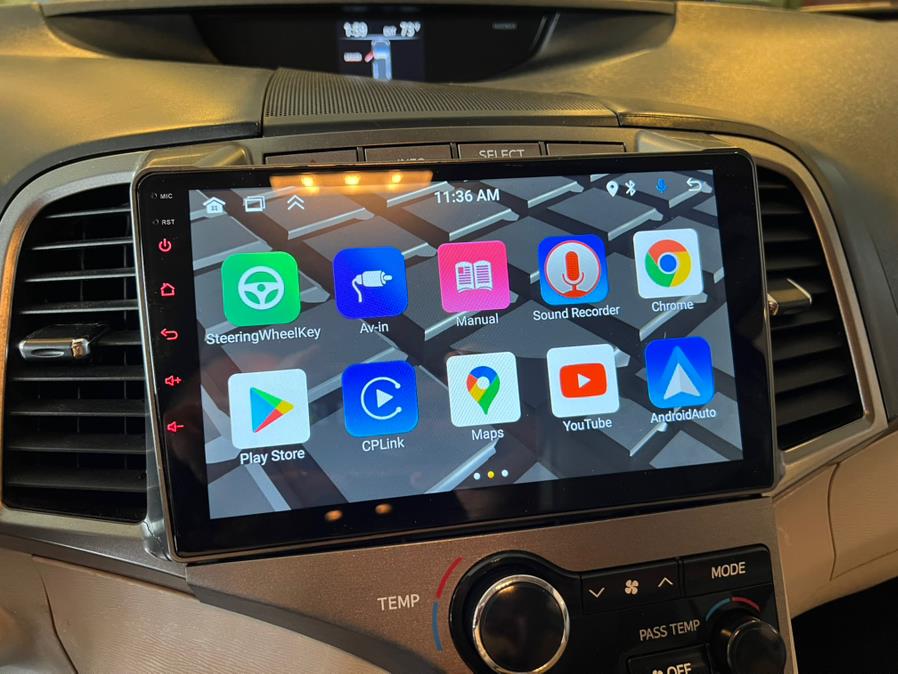 2014 Toyota Venza 4dr Wgn V6 FWD XLE (Natl), available for sale in West Hartford, Connecticut | AutoMax. West Hartford, Connecticut 2014 Toyota Venza 4dr Wgn V6 FWD XLE (Natl), available for sale in West Hartford, Connecticut | AutoMax. West Hartford, Connecticut