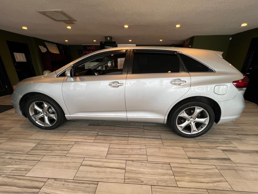 2014 Toyota Venza 4dr Wgn V6 FWD XLE (Natl), available for sale in West Hartford, Connecticut | AutoMax. West Hartford, Connecticut 2014 Toyota Venza 4dr Wgn V6 FWD XLE (Natl), available for sale in West Hartford, Connecticut | AutoMax. West Hartford, Connecticut