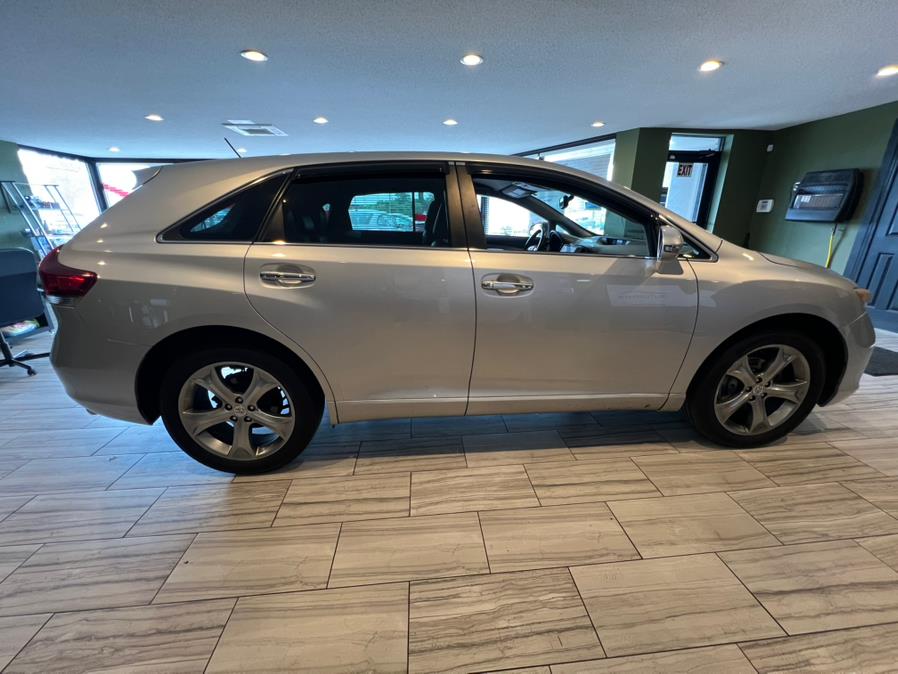 2014 Toyota Venza 4dr Wgn V6 FWD XLE (Natl), available for sale in West Hartford, Connecticut | AutoMax. West Hartford, Connecticut 2014 Toyota Venza 4dr Wgn V6 FWD XLE (Natl), available for sale in West Hartford, Connecticut | AutoMax. West Hartford, Connecticut
