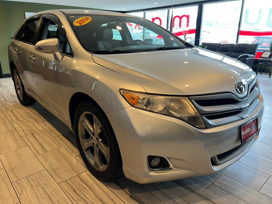 2014 Toyota Venza 4dr Wgn V6 FWD XLE (Natl), available for sale in West Hartford, Connecticut | AutoMax. West Hartford, Connecticut 2014 Toyota Venza 4dr Wgn V6 FWD XLE (Natl), available for sale in West Hartford, Connecticut | AutoMax. West Hartford, Connecticut