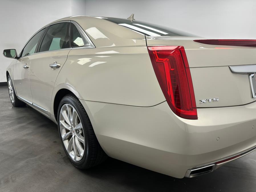2014 Cadillac XTS 4dr Sdn Luxury FWD, available for sale in Elizabeth, New Jersey | M Auto Group. Elizabeth, New Jersey 2014 Cadillac XTS 4dr Sdn Luxury FWD, available for sale in Elizabeth, New Jersey | M Auto Group. Elizabeth, New Jersey