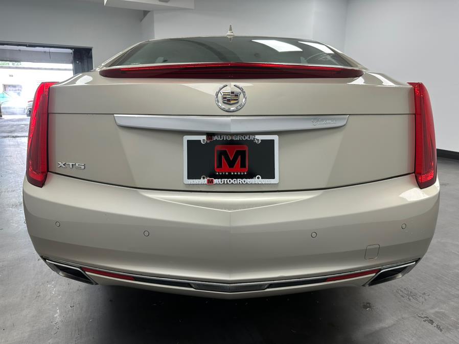 2014 Cadillac XTS 4dr Sdn Luxury FWD, available for sale in Elizabeth, New Jersey | M Auto Group. Elizabeth, New Jersey 2014 Cadillac XTS 4dr Sdn Luxury FWD, available for sale in Elizabeth, New Jersey | M Auto Group. Elizabeth, New Jersey