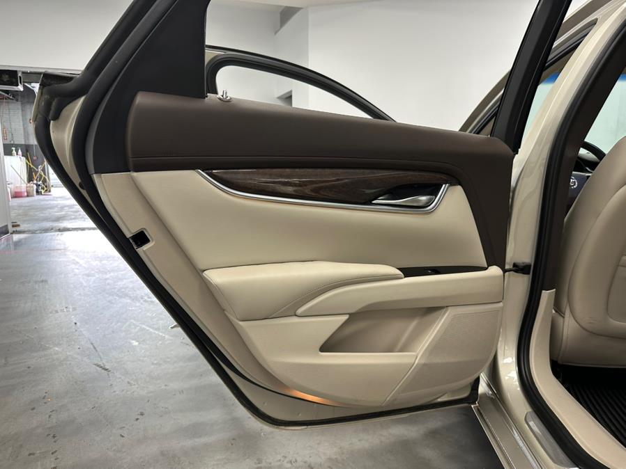 2014 Cadillac XTS 4dr Sdn Luxury FWD, available for sale in Elizabeth, New Jersey | M Auto Group. Elizabeth, New Jersey 2014 Cadillac XTS 4dr Sdn Luxury FWD, available for sale in Elizabeth, New Jersey | M Auto Group. Elizabeth, New Jersey