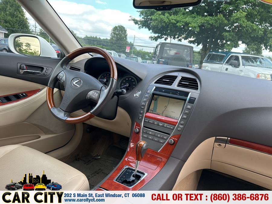 2010 Lexus ES 350 4dr Sdn, available for sale in East Windsor, Connecticut | Car City LLC. East Windsor, Connecticut 2010 Lexus ES 350 4dr Sdn, available for sale in East Windsor, Connecticut | Car City LLC. East Windsor, Connecticut