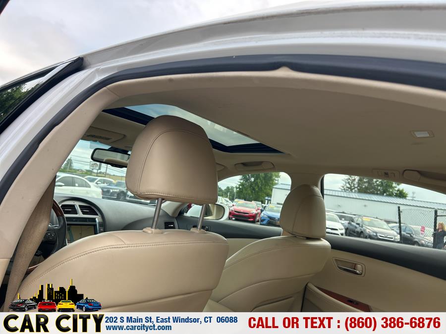 2010 Lexus ES 350 4dr Sdn, available for sale in East Windsor, Connecticut | Car City LLC. East Windsor, Connecticut 2010 Lexus ES 350 4dr Sdn, available for sale in East Windsor, Connecticut | Car City LLC. East Windsor, Connecticut