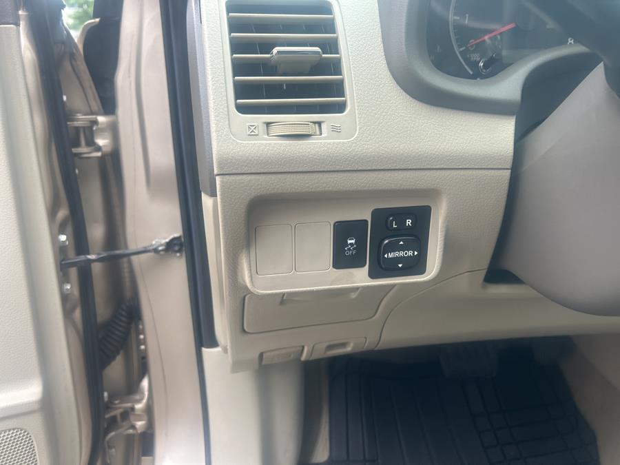 2010 Toyota Corolla 4dr Sdn Auto LE, available for sale in South Windsor , Connecticut | Ful-line Auto LLC. South Windsor , Connecticut 2010 Toyota Corolla 4dr Sdn Auto LE, available for sale in South Windsor , Connecticut | Ful-line Auto LLC. South Windsor , Connecticut