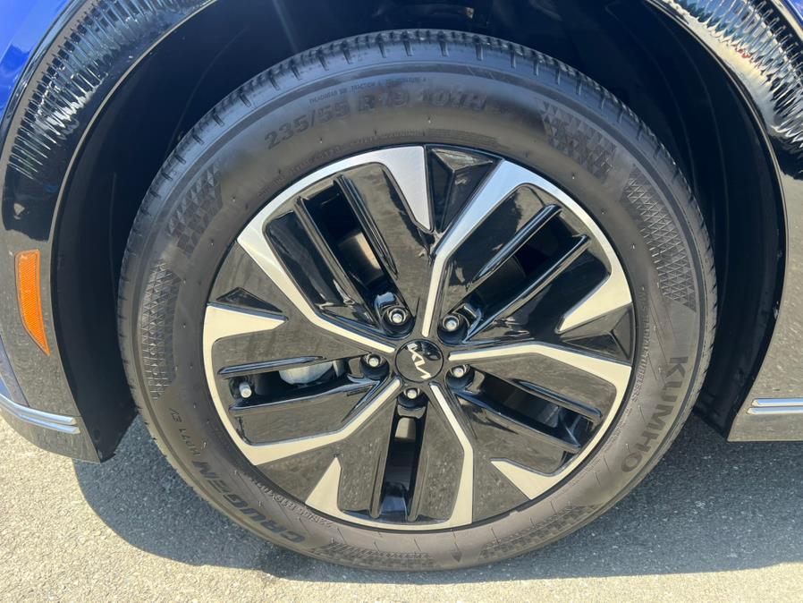 2023 Kia EV6 Wind RWD, available for sale in Daly City, California | Green Light Auto Wholesale. Daly City, California 2023 Kia EV6 Wind RWD, available for sale in Daly City, California | Green Light Auto Wholesale. Daly City, California