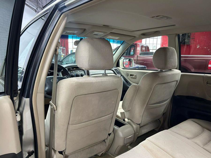 2002 Toyota Highlander Sport Utility 4D, available for sale in Garfield, New Jersey | Urban Motors Collection. Garfield, New Jersey 2002 Toyota Highlander Sport Utility 4D, available for sale in Garfield, New Jersey | Urban Motors Collection. Garfield, New Jersey