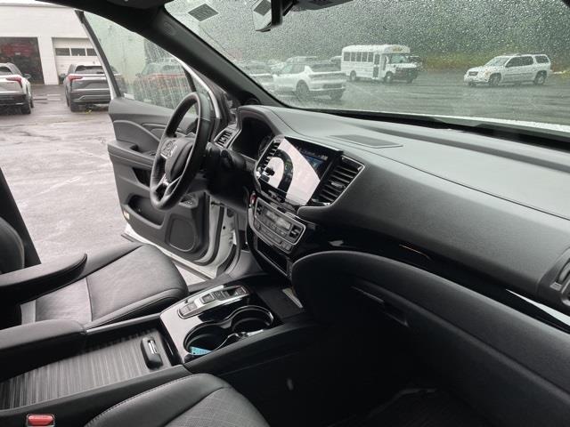 2022 Honda Passport Elite, available for sale in Avon, Connecticut | Sullivan Automotive Group. Avon, Connecticut 2022 Honda Passport Elite, available for sale in Avon, Connecticut | Sullivan Automotive Group. Avon, Connecticut