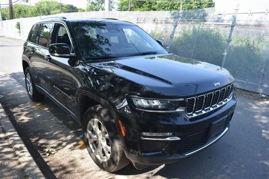 2024 Jeep Grand Cherokee Limited, available for sale in Valley Stream, New York | Certified Performance Motors. Valley Stream, New York 2024 Jeep Grand Cherokee Limited, available for sale in Valley Stream, New York | Certified Performance Motors. Valley Stream, New York