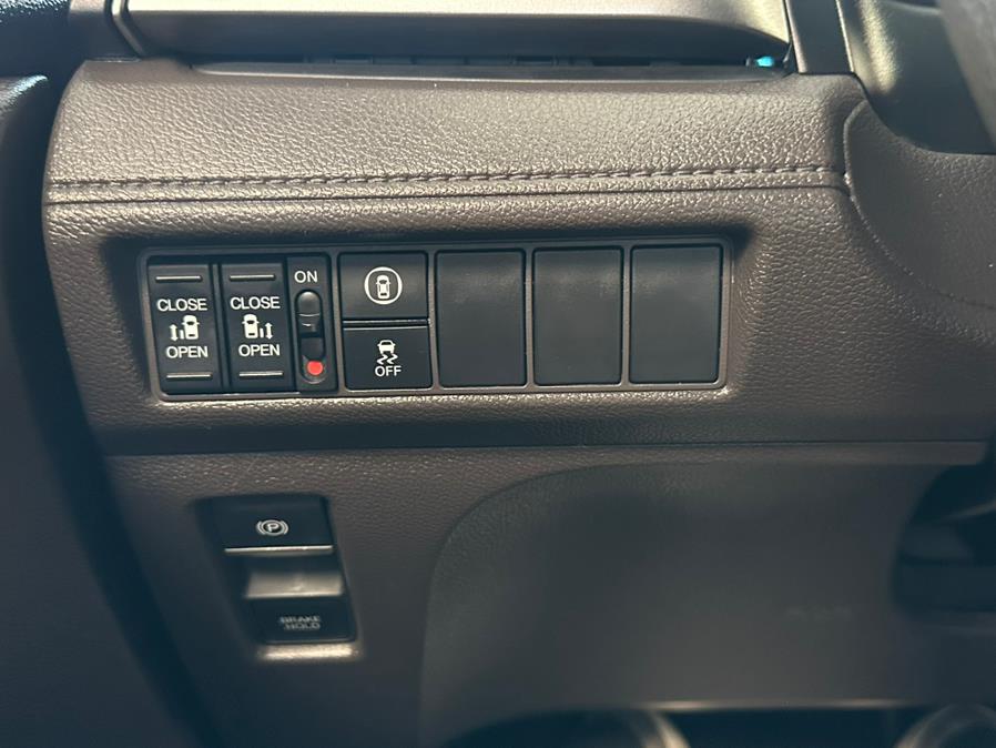 2021 Honda Odyssey EX Auto, available for sale in Inwood, New York | 5 Towns Drive. Inwood, New York 2021 Honda Odyssey EX Auto, available for sale in Inwood, New York | 5 Towns Drive. Inwood, New York