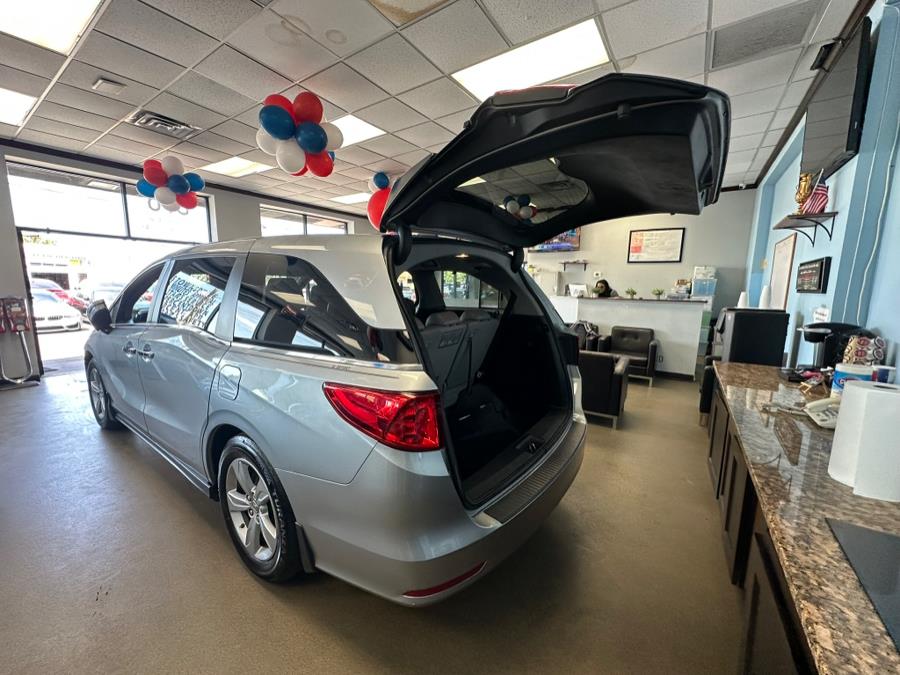 2019 Honda Odyssey EX-L Auto, available for sale in Inwood, New York | 5 Towns Drive. Inwood, New York 2019 Honda Odyssey EX-L Auto, available for sale in Inwood, New York | 5 Towns Drive. Inwood, New York