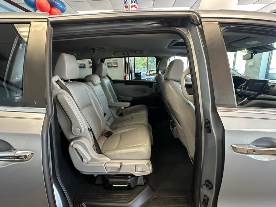 2019 Honda Odyssey EX-L Auto, available for sale in Inwood, New York | 5 Towns Drive. Inwood, New York 2019 Honda Odyssey EX-L Auto, available for sale in Inwood, New York | 5 Towns Drive. Inwood, New York