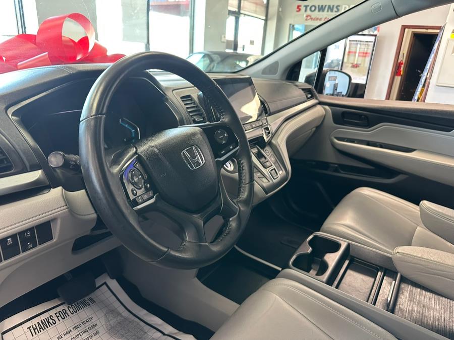 2019 Honda Odyssey EX-L Auto, available for sale in Inwood, New York | 5 Towns Drive. Inwood, New York 2019 Honda Odyssey EX-L Auto, available for sale in Inwood, New York | 5 Towns Drive. Inwood, New York