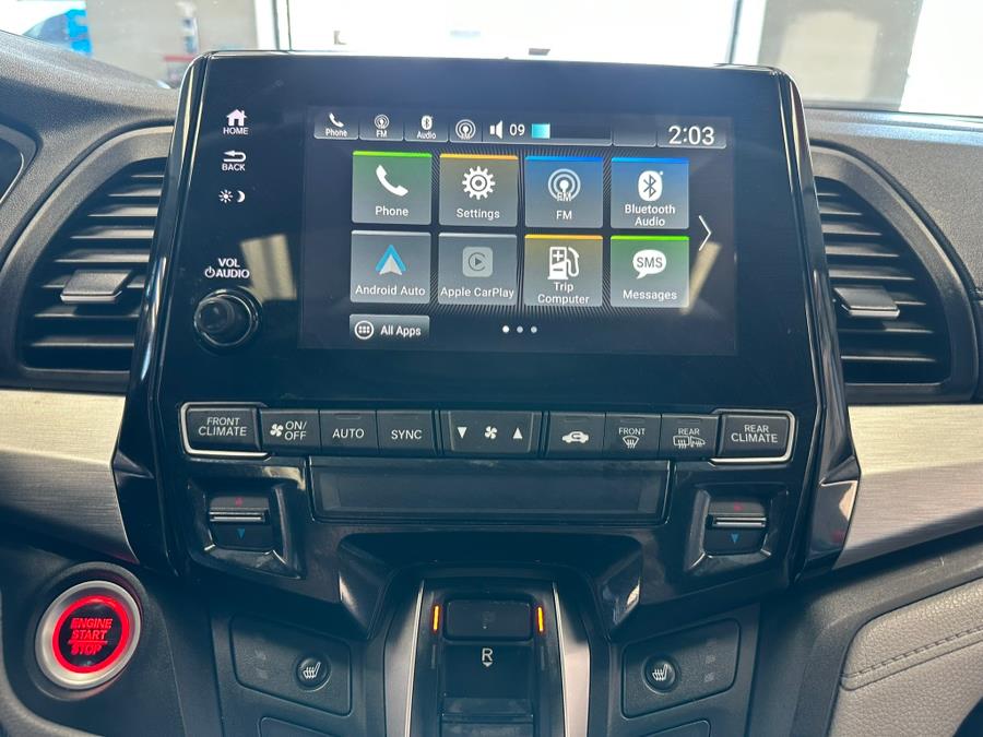 2019 Honda Odyssey EX-L Auto, available for sale in Inwood, New York | 5 Towns Drive. Inwood, New York 2019 Honda Odyssey EX-L Auto, available for sale in Inwood, New York | 5 Towns Drive. Inwood, New York