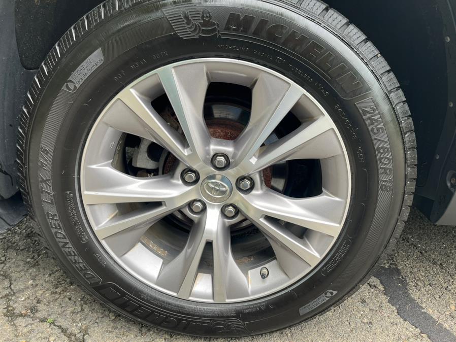 2015 Toyota Highlander AWD 4dr V6 XLE (Natl), available for sale in New Britain, Connecticut | Supreme Automotive. New Britain, Connecticut 2015 Toyota Highlander AWD 4dr V6 XLE (Natl), available for sale in New Britain, Connecticut | Supreme Automotive. New Britain, Connecticut