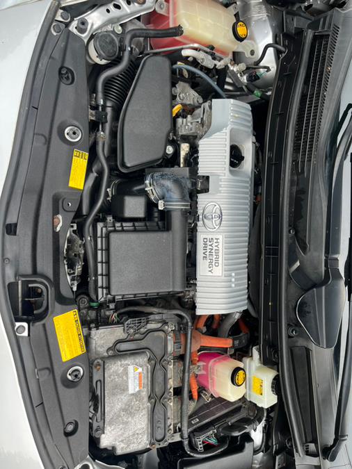 2010 Toyota Prius 5dr HB II (Natl), available for sale in New Britain, Connecticut | Supreme Automotive. New Britain, Connecticut 2010 Toyota Prius 5dr HB II (Natl), available for sale in New Britain, Connecticut | Supreme Automotive. New Britain, Connecticut