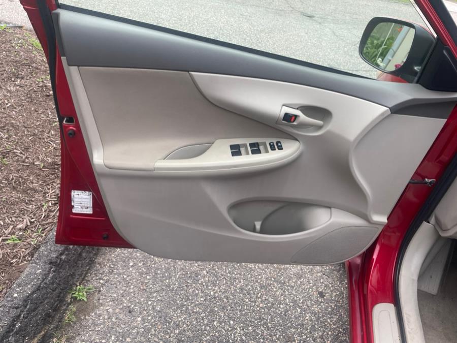 2009 Toyota Corolla 4dr Sdn Auto LE, available for sale in New Milford, Connecticut | Faustos Auto Body and Repairs LLC. New Milford, Connecticut 2009 Toyota Corolla 4dr Sdn Auto LE, available for sale in New Milford, Connecticut | Faustos Auto Body and Repairs LLC. New Milford, Connecticut