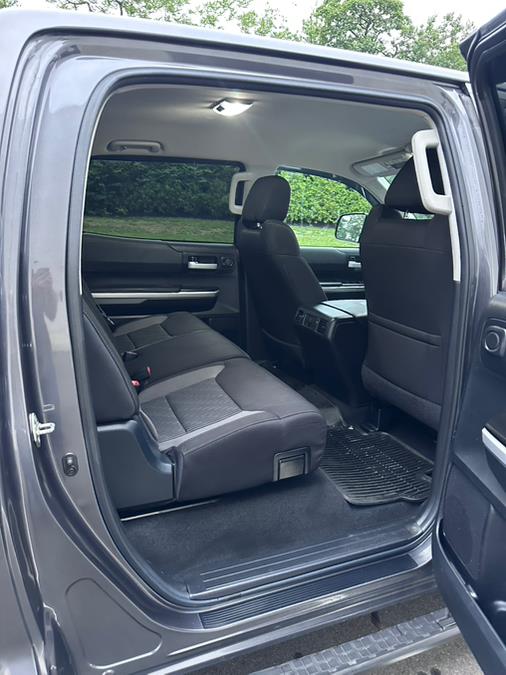 2016 Toyota Tundra 4WD Truck CrewMax 5.7L FFV V8 6-Spd AT SR5 (Natl), available for sale in Garfield, New Jersey | Mikes Auto Sales LLC. Garfield, New Jersey 2016 Toyota Tundra 4WD Truck CrewMax 5.7L FFV V8 6-Spd AT SR5 (Natl), available for sale in Garfield, New Jersey | Mikes Auto Sales LLC. Garfield, New Jersey