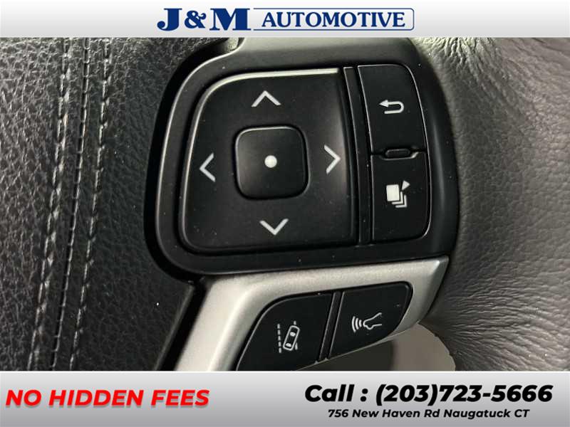 2018 Toyota Sienna XLE, available for sale in Naugatuck, Connecticut | J&M Automotive Sls&Svc LLC. Naugatuck, Connecticut 2018 Toyota Sienna XLE, available for sale in Naugatuck, Connecticut | J&M Automotive Sls&Svc LLC. Naugatuck, Connecticut