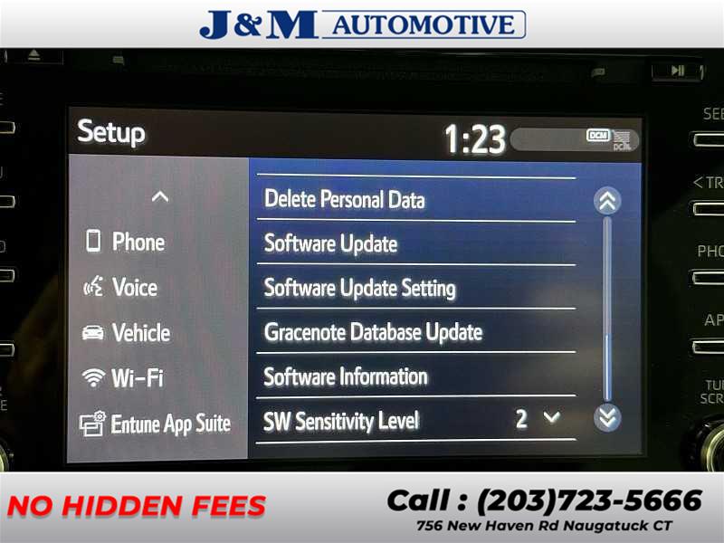 2018 Toyota Sienna XLE, available for sale in Naugatuck, Connecticut | J&M Automotive Sls&Svc LLC. Naugatuck, Connecticut 2018 Toyota Sienna XLE, available for sale in Naugatuck, Connecticut | J&M Automotive Sls&Svc LLC. Naugatuck, Connecticut