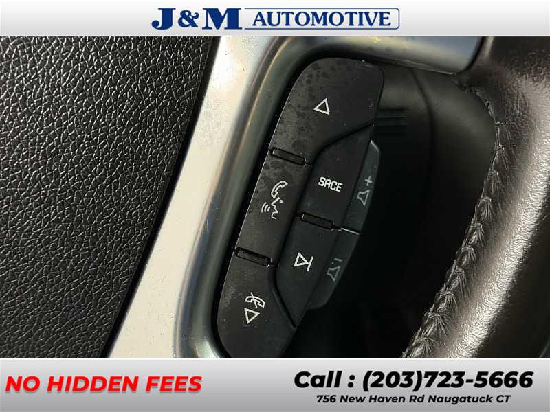 2017 Chevrolet Traverse LT, available for sale in Naugatuck, Connecticut | J&M Automotive Sls&Svc LLC. Naugatuck, Connecticut 2017 Chevrolet Traverse LT, available for sale in Naugatuck, Connecticut | J&M Automotive Sls&Svc LLC. Naugatuck, Connecticut