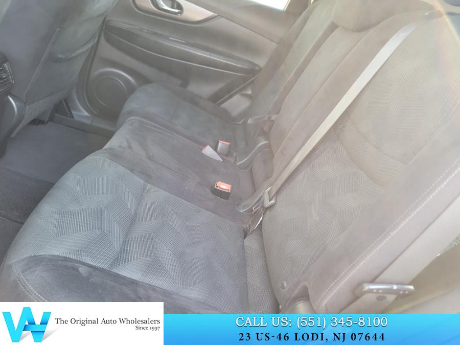 2014 Nissan Rogue FWD 4dr SL, available for sale in Lodi, New Jersey | AW Auto & Truck Wholesalers, Inc. Lodi, New Jersey 2014 Nissan Rogue FWD 4dr SL, available for sale in Lodi, New Jersey | AW Auto & Truck Wholesalers, Inc. Lodi, New Jersey