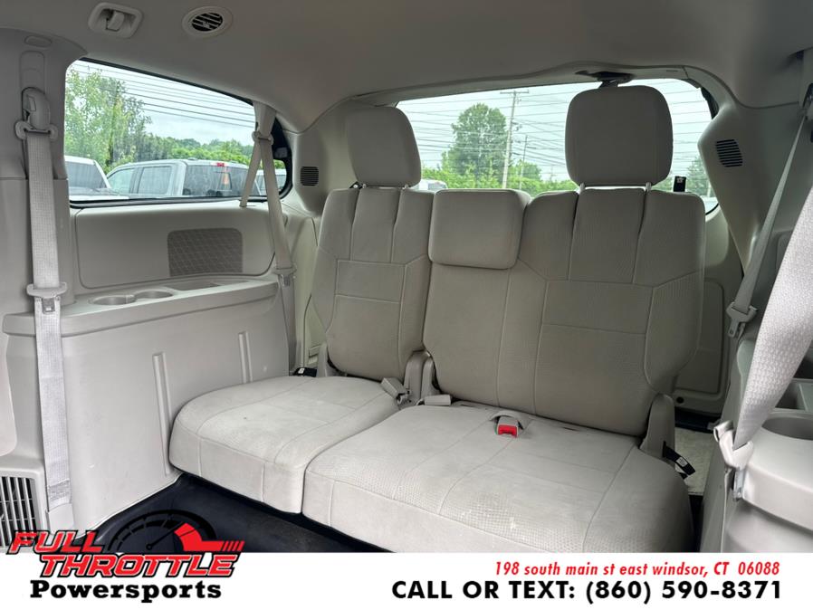 2012 Dodge Grand Caravan 4dr Wgn SXT, available for sale in East Windsor, Connecticut | Full Throttle Power Sports LLC. East Windsor, Connecticut 2012 Dodge Grand Caravan 4dr Wgn SXT, available for sale in East Windsor, Connecticut | Full Throttle Power Sports LLC. East Windsor, Connecticut