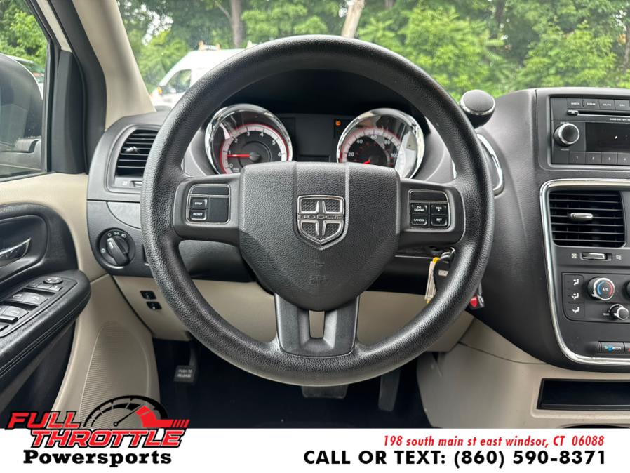 2012 Dodge Grand Caravan 4dr Wgn SXT, available for sale in East Windsor, Connecticut | Full Throttle Power Sports LLC. East Windsor, Connecticut 2012 Dodge Grand Caravan 4dr Wgn SXT, available for sale in East Windsor, Connecticut | Full Throttle Power Sports LLC. East Windsor, Connecticut