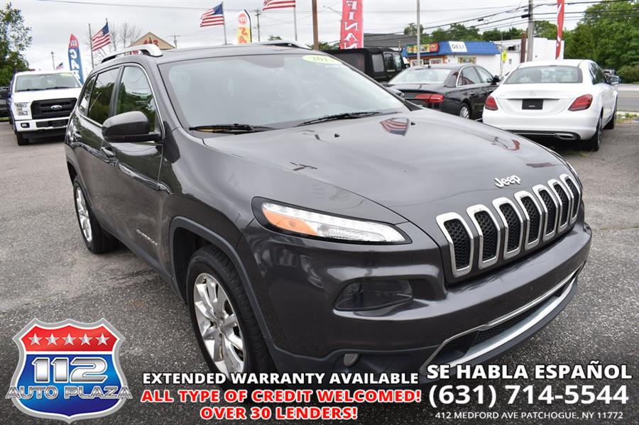 Used 2015 Jeep Cherokee in Patchogue, New York | 112 Auto Plaza. Patchogue, New York