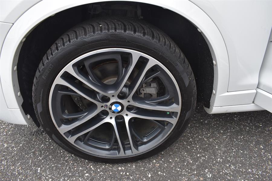 2016 BMW X4 XDRIVE35I, available for sale in Patchogue, New York | 112 Auto Plaza. Patchogue, New York 2016 BMW X4 XDRIVE35I, available for sale in Patchogue, New York | 112 Auto Plaza. Patchogue, New York