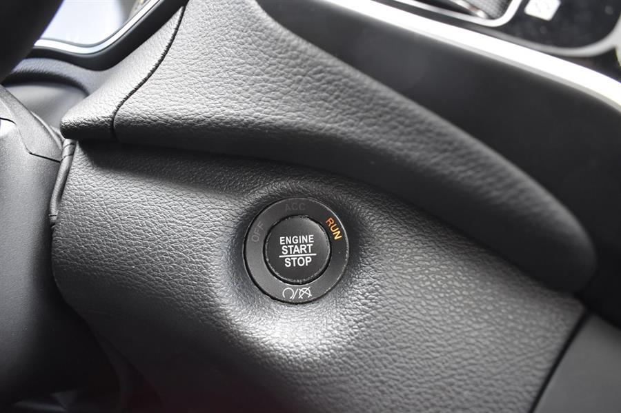 2022 Jeep Cherokee LIMITED, available for sale in Patchogue, New York | 112 Auto Plaza. Patchogue, New York 2022 Jeep Cherokee LIMITED, available for sale in Patchogue, New York | 112 Auto Plaza. Patchogue, New York