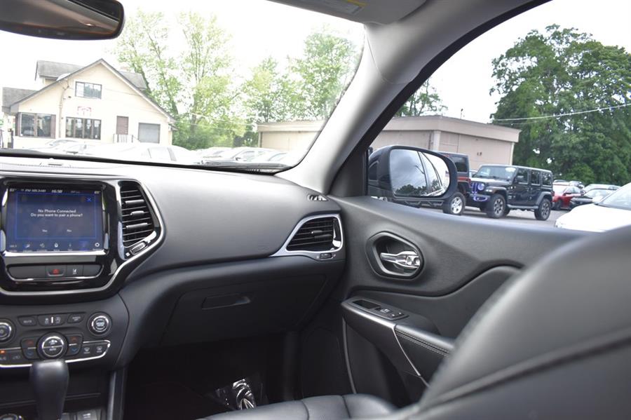 2022 Jeep Cherokee LIMITED, available for sale in Patchogue, New York | 112 Auto Plaza. Patchogue, New York 2022 Jeep Cherokee LIMITED, available for sale in Patchogue, New York | 112 Auto Plaza. Patchogue, New York