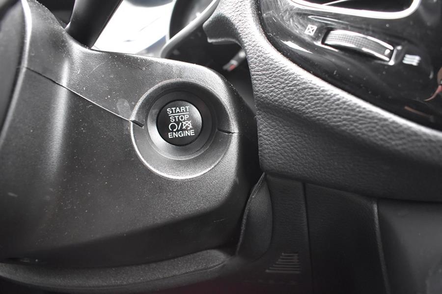2019 Jeep Compass LIMITED, available for sale in Patchogue, New York | 112 Auto Plaza. Patchogue, New York 2019 Jeep Compass LIMITED, available for sale in Patchogue, New York | 112 Auto Plaza. Patchogue, New York