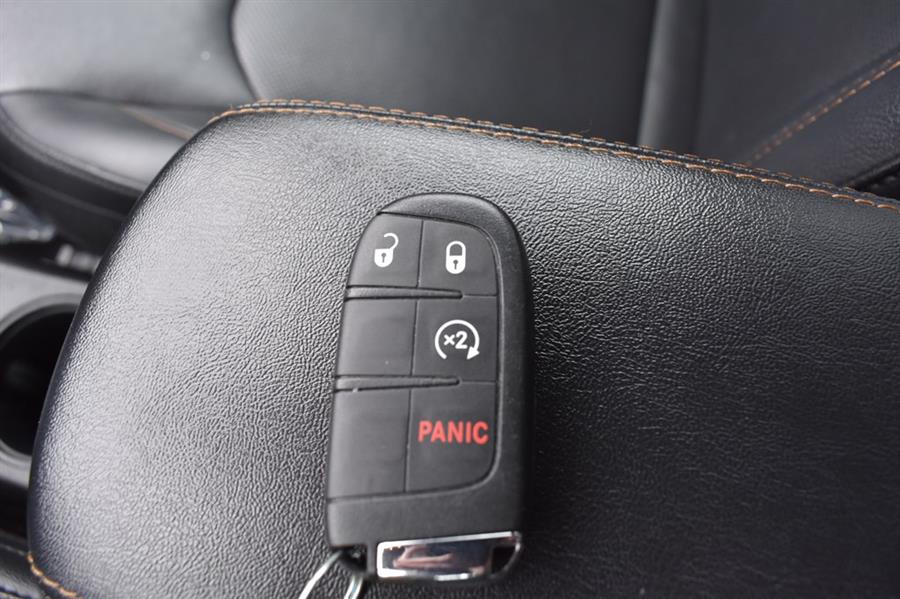 2019 Jeep Compass LIMITED, available for sale in Patchogue, New York | 112 Auto Plaza. Patchogue, New York 2019 Jeep Compass LIMITED, available for sale in Patchogue, New York | 112 Auto Plaza. Patchogue, New York