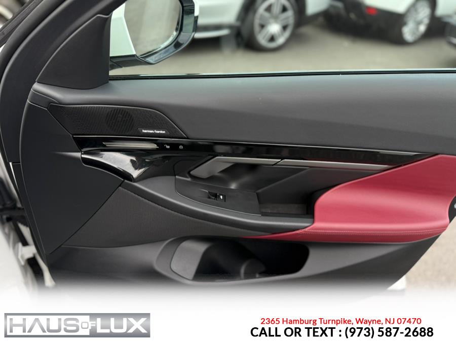 2024 BMW 5 Series 530i xDrive Sedan, available for sale in Wayne, New Jersey | Haus of Lux. Wayne, New Jersey 2024 BMW 5 Series 530i xDrive Sedan, available for sale in Wayne, New Jersey | Haus of Lux. Wayne, New Jersey