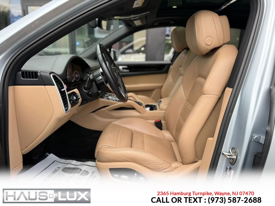 2019 Porsche Cayenne AWD, available for sale in Wayne, New Jersey | Haus of Lux. Wayne, New Jersey 2019 Porsche Cayenne AWD, available for sale in Wayne, New Jersey | Haus of Lux. Wayne, New Jersey