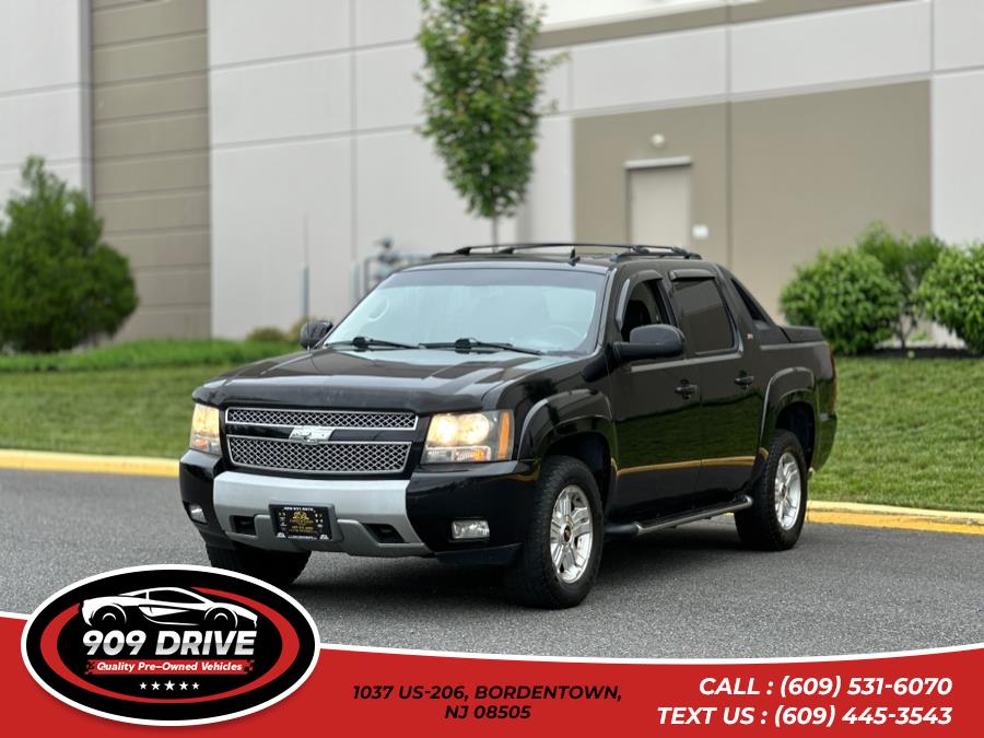 Used 2009 Chevrolet Avalanche in BORDENTOWN, New Jersey | 909 Drive. BORDENTOWN, New Jersey
