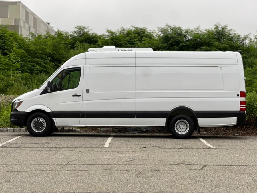 2018 Mercedes-Benz Sprinter Thermo King V520 RT MAX 3500XD High Roof V6 170" Extended RWD, available for sale in Paterson, New Jersey | Speedway Commercial Motors LLC. Paterson, New Jersey 2018 Mercedes-Benz Sprinter Thermo King V520 RT MAX 3500XD High Roof V6 170" Extended RWD, available for sale in Paterson, New Jersey | Speedway Commercial Motors LLC. Paterson, New Jersey