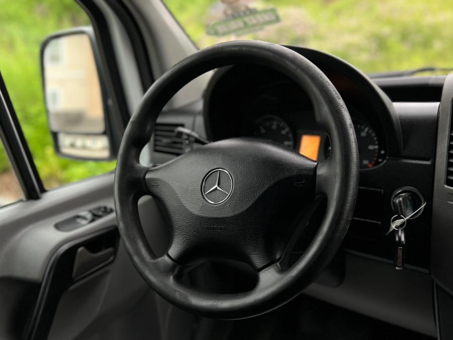 2018 Mercedes-Benz Sprinter Thermo King V520 RT MAX 3500XD High Roof V6 170" Extended RWD, available for sale in Paterson, New Jersey | Speedway Commercial Motors LLC. Paterson, New Jersey 2018 Mercedes-Benz Sprinter Thermo King V520 RT MAX 3500XD High Roof V6 170" Extended RWD, available for sale in Paterson, New Jersey | Speedway Commercial Motors LLC. Paterson, New Jersey