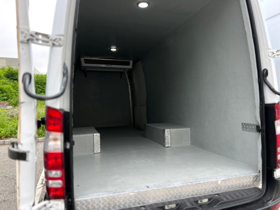 2018 Mercedes-Benz Sprinter Thermo King V520 RT MAX 3500XD High Roof V6 170" Extended RWD, available for sale in Paterson, New Jersey | Speedway Commercial Motors LLC. Paterson, New Jersey 2018 Mercedes-Benz Sprinter Thermo King V520 RT MAX 3500XD High Roof V6 170" Extended RWD, available for sale in Paterson, New Jersey | Speedway Commercial Motors LLC. Paterson, New Jersey