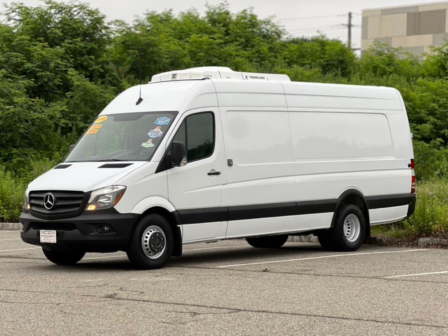 2018 Mercedes-Benz Sprinter Thermo King V520 RT MAX 3500XD High Roof V6 170" Extended RWD, available for sale in Paterson, New Jersey | Speedway Commercial Motors LLC. Paterson, New Jersey 2018 Mercedes-Benz Sprinter Thermo King V520 RT MAX 3500XD High Roof V6 170" Extended RWD, available for sale in Paterson, New Jersey | Speedway Commercial Motors LLC. Paterson, New Jersey