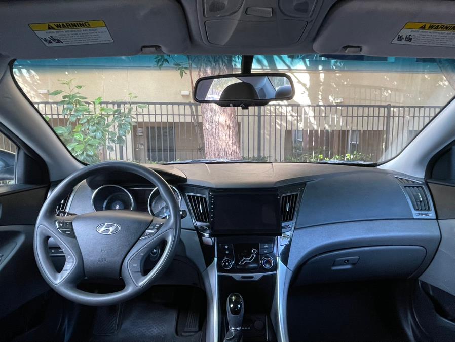 2012 Hyundai Sonata 4dr Sdn 2.4L Auto GLS, available for sale in Tustin, California | Carox LLC. Tustin, California 2012 Hyundai Sonata 4dr Sdn 2.4L Auto GLS, available for sale in Tustin, California | Carox LLC. Tustin, California