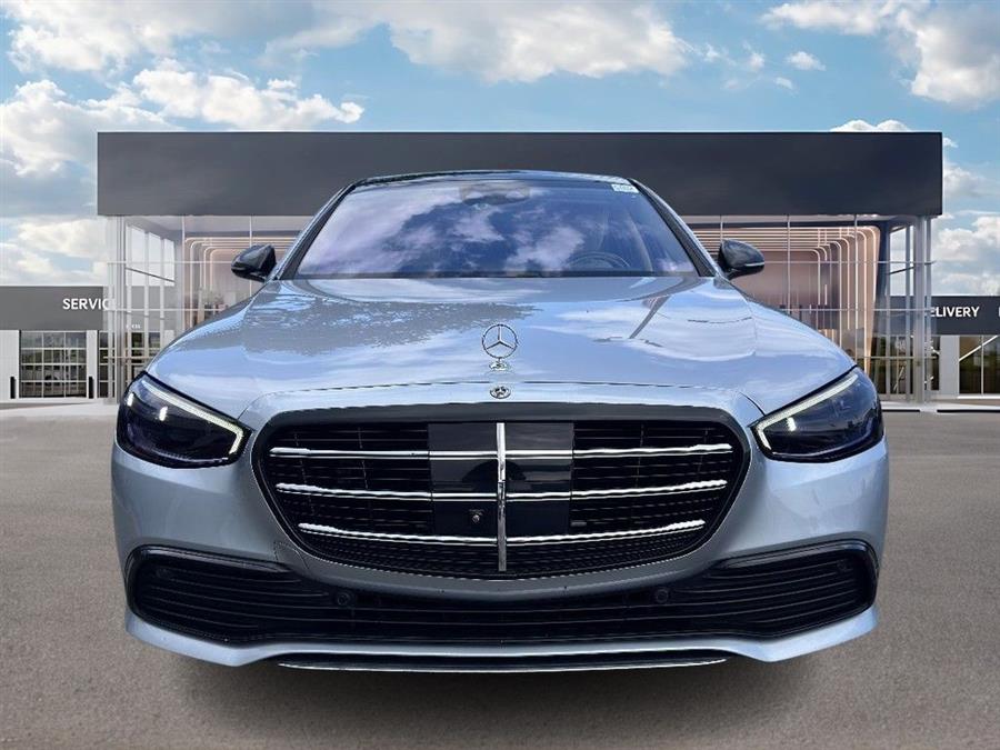 2022 Mercedes-benz S-class S500 4MATIC, available for sale in Woodside, New York | Drive Central. Woodside, New York 2022 Mercedes-benz S-class S500 4MATIC, available for sale in Woodside, New York | Drive Central. Woodside, New York