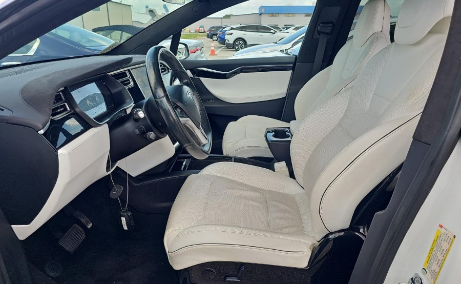 2017 Tesla Model X 75D AWD, available for sale in Woodside, New York | Drive Central. Woodside, New York 2017 Tesla Model X 75D AWD, available for sale in Woodside, New York | Drive Central. Woodside, New York