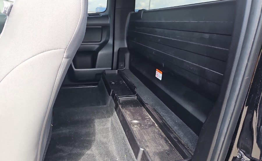 2022 Toyota Tacoma 2WD SR Access Cab 6'' Bed I4 AT (Natl), available for sale in Woodside, New York | Drive Central. Woodside, New York 2022 Toyota Tacoma 2WD SR Access Cab 6'' Bed I4 AT (Natl), available for sale in Woodside, New York | Drive Central. Woodside, New York