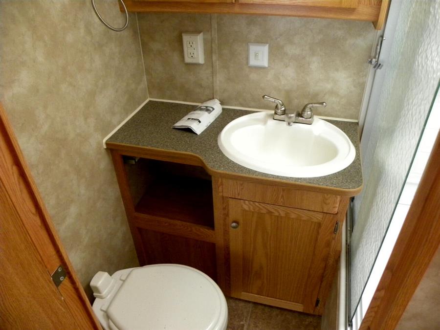 2010 Sunnybrook Rv Edgwater , available for sale in Wolcott, New York | Auto Hunter CNY. Wolcott, New York 2010 Sunnybrook Rv Edgwater , available for sale in Wolcott, New York | Auto Hunter CNY. Wolcott, New York