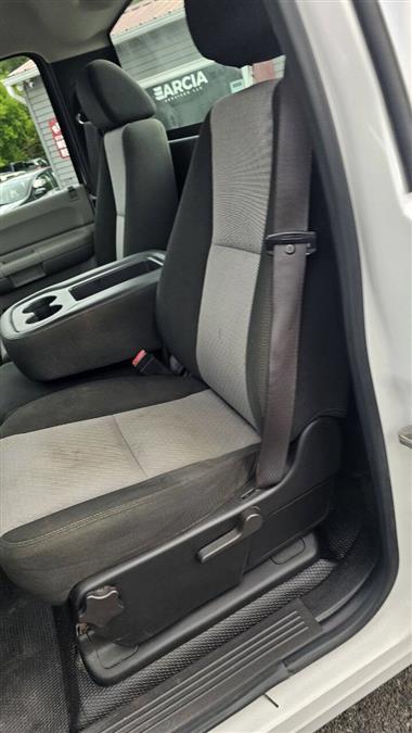 2009 Chevrolet Silverado 1500 Work Truck 4x2 2dr Regular Cab 8 ft. LB, available for sale in Wolcott, New York | Auto Hunter CNY. Wolcott, New York 2009 Chevrolet Silverado 1500 Work Truck 4x2 2dr Regular Cab 8 ft. LB, available for sale in Wolcott, New York | Auto Hunter CNY. Wolcott, New York