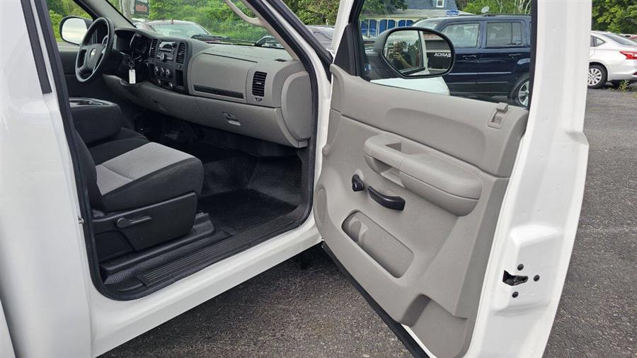 2009 Chevrolet Silverado 1500 Work Truck 4x2 2dr Regular Cab 8 ft. LB, available for sale in Wolcott, New York | Auto Hunter CNY. Wolcott, New York 2009 Chevrolet Silverado 1500 Work Truck 4x2 2dr Regular Cab 8 ft. LB, available for sale in Wolcott, New York | Auto Hunter CNY. Wolcott, New York